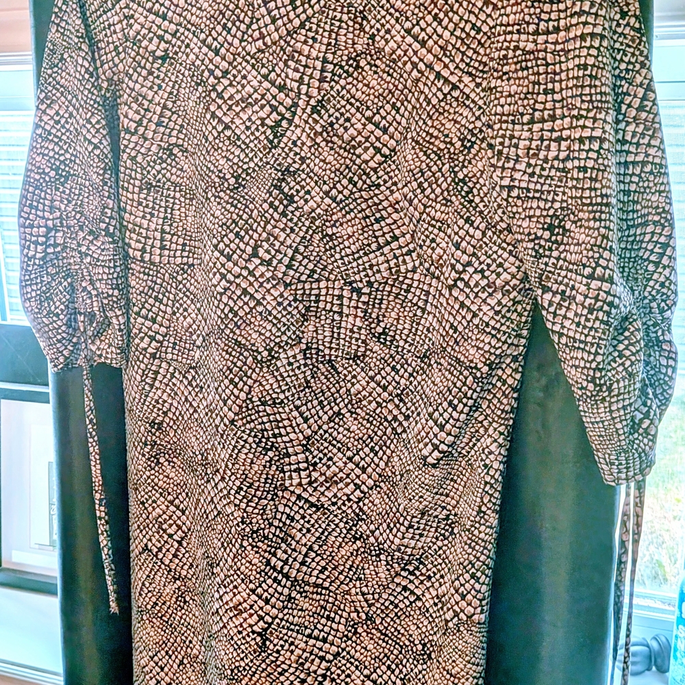 Chic Snakeskin Print Dress